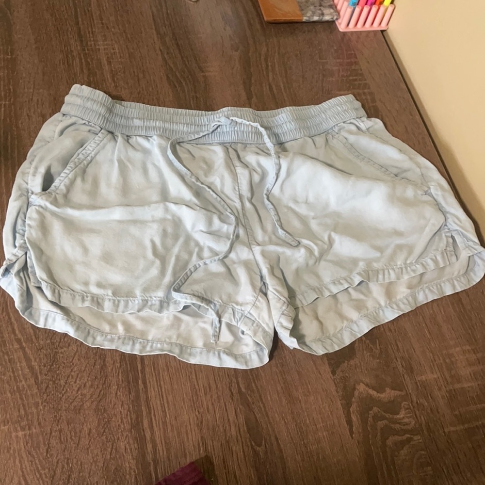 Arie stretch waisted shorts